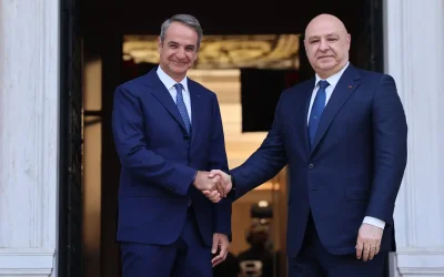 Οι κοινές δηλώσεις Μητσοτάκη και Αούν στο Μέγαρο Μαξίμου