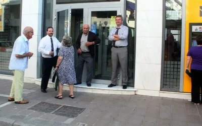 «Ψαλίδι» στις επικουρικές συντάξεις χηρείας και «αλαλούμ» με τα αναδρομικά