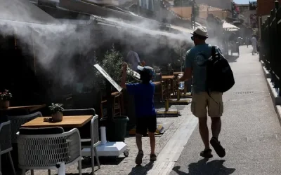 Συνθήκες καύσωνα στην Ελλάδα: Θερμοκρασίες έως 42 βαθμούς Κελσίου και μεγάλη διάρκεια