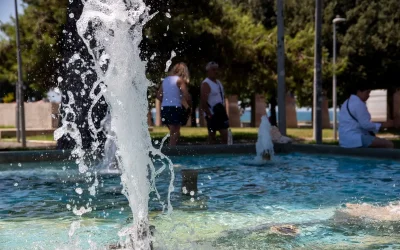 Το κύμα ζέστης κορυφώνεται το Σαββατοκύριακο με τον υδράργυρο στους 41 βαθμούς