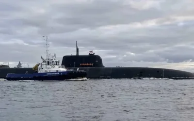Το ρωσικό υποβρύχιο Khabarovsk με τις πυρηνικές τορπίλες Poseidon βγήκε για δοκιμές στη θάλασσα