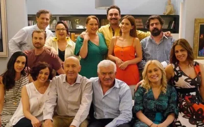 Το σόι σου: Τα νέα στιγμιότυπα από τα γυρίσματα έγιναν viral memes πριν την πρεμιέρα