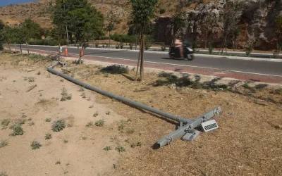 Τραγωδία στα Άνω Λιόσια: Νεκρή 17χρονη από τροχαίο, στη ΜΕΘ συνομήλικη φίλη της