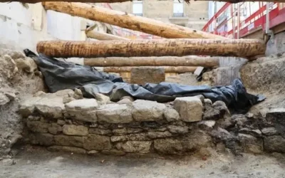 Αρχαιολόγοι ανακάλυψαν τείχος 2.000 ετών στο Παρίσι, πιθανό ίχνος της αρχαίας Λουτέτιας