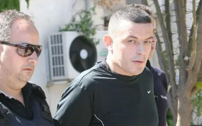 Επεισόδιο με πυροβολισμούς στην Ανάβυσσο: Εμπλοκή του Αλκέτ Ριζάι και δύο τραυματίες