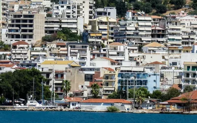 Η ΑΑΔΕ επιτρέπει την πώληση κατασχεμένων ακινήτων χωρίς πλήρη εξόφληση χρεών