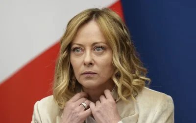 Η Ιταλία θεσπίζει όριο στον αριθμό ξένων μαθητών ανά τάξη και απαγόρευση θρησκευτικών συμβόλων στα σχολεία