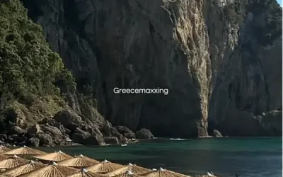 Η νέα τάση του «greecemaxxing» που κατακτά τους τουρίστες