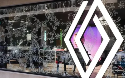 Η Renault υποστηρίζει την τέχνη στο Synastry Art Project στην Αθήνα