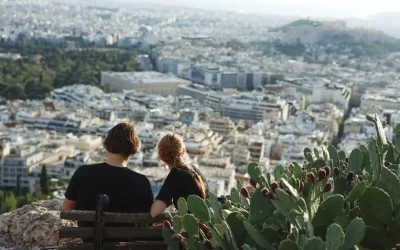Η στεγαστική κρίση και η υπογεννητικότητα απειλούν το μέλλον της Ελλάδας