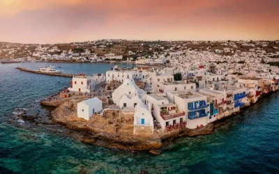 Μύκονος: Παράνομα «ιατρεία» και VIP ενδοφλέβιες θεραπείες σε πολυτελείς βίλες