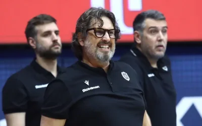 Ο Αντρέα Τρινκιέρι εκνευρισμένος μετά τον τελικό του Super Cup