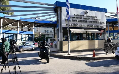 Σοβαρό επεισόδιο στη Γλυφάδα: 75χρονος τραυμάτισε 65χρονο με κοπίδι