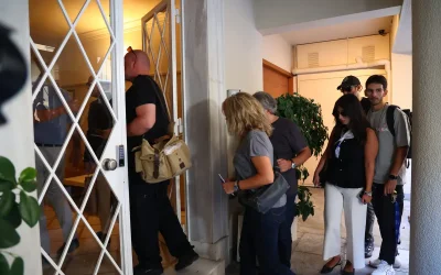 Συνεχίζονται οι έρευνες για τον θάνατο του Γιώργου Μαζωνάκη: Αυτοψία στο ιατρείο της Καρνεάδου με εντολή εισαγγελέα