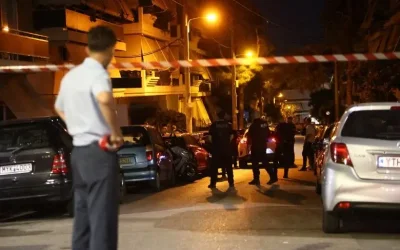 Τέλος συναγερμού στη Νίκαια: Συνελήφθη ο άνδρας που κρατούσε όμηρο τη σύντροφό του