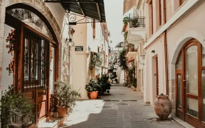 Τουρίστας στα Χανιά ζητούσε επιστροφή χρημάτων λόγω τσιμπημάτων από κουνούπια