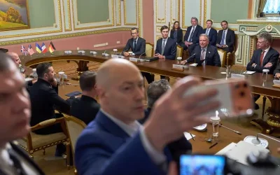 Ζελένσκι: Ο πόλεμος πιθανόν να συνεχιστεί τον χειμώνα μετά τις συνομιλίες με τους απεσταλμένους του Τραμπ