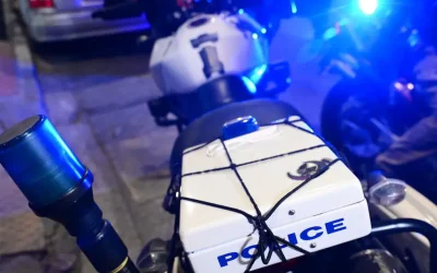 Άγνωστοι άνοιξαν πυρ κατά αυτοκινήτου στο Μενίδι – Τραυματίστηκε 26χρονος