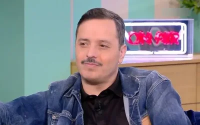 Αλέξανδρος Τσουβέλας: Η πορεία του στην κωμωδία, οι επιτυχίες και οι προσωπικές μάχες