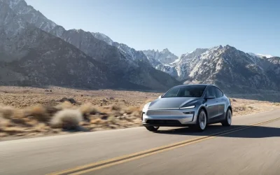 Αυξημένη ζήτηση για το σύστημα full self-driving της Tesla στη Βόρεια Αμερική