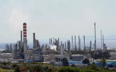 Έκρηξη σε διυλιστήριο της Motor Oil στους Αγίους Θεοδώρους: Δύο εργαζόμενοι τραυματίες