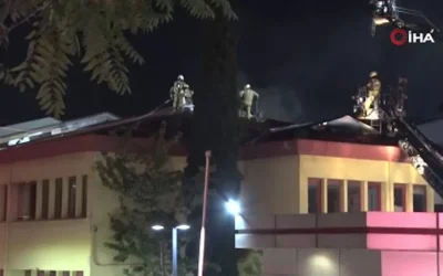 Φωτιά σε νοσοκομείο στην Κωνσταντινούπολη: Εκκενώνεται από ασθενείς
