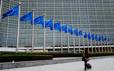 Η Ευρωπαϊκή Επιτροπή προτείνει «κόφτη» στην ψήφο για νέα κράτη-μέλη