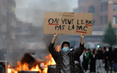 Η γαλλική κυβέρνηση εξέτασε ψηφιακό «μπλακ άουτ» εν μέσω διαδηλώσεων