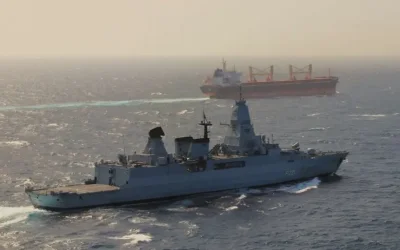 Η Τεχεράνη χαρακτηρίζει «ανεπαρκή» την απάντηση των ΗΠΑ για τα Στενά του Ορμούζ