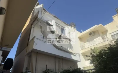 Κατάρρευση τμημάτων πολυκατοικίας στο Ηράκλειο: Λαχτάρησαν οι κάτοικοι του Ατσαλένιου