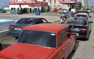 Κούβα: Μηχανικός επανέφερε τεχνολογία 80 ετών για να κινεί το αυτοκίνητό του λόγω έλλειψης καυσίμων