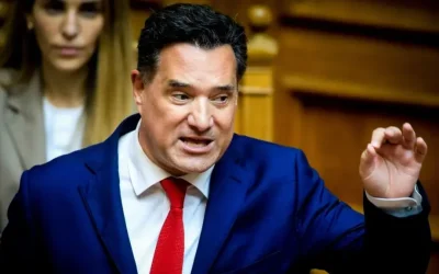 Ο Άδωνις Γεωργιάδης για την ψήφο του ΠΑΣΟΚ στον νόμο για τα social media: «Κόμπλεξ ο Ανδρουλάκης με τον Μητσοτάκη»