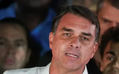 Ο Φλάβιο Μπολσονάρο αυτοανακηρύχθηκε εκλεγμένος πρόεδρος από τις ΗΠΑ, καταγγέλλοντας «εκλογικό πραξικόπημα»