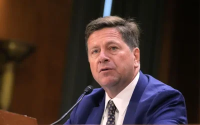 Ο Ντόναλντ Τραμπ διόρισε τον Τζέι Κλέιτον «τσάρο» της τεχνητής νοημοσύνης