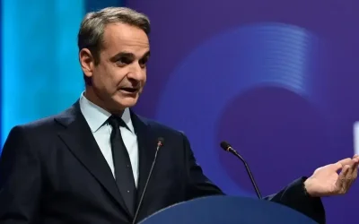 Ο πρωθυπουργός Κυριάκος Μητσοτάκης στην γενική συνέλευση του ΣΕΒ