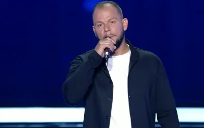 Ρίγη συγκίνησης στο «The Voice» με την ιστορία του Δήμου Ζορμπά