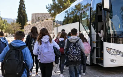 Σχολικές εκδρομές: Οι ευθύνες και οι προβληματισμοί εκπαιδευτικών και υπουργείου