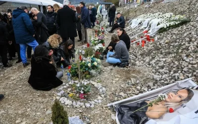«Τέμπη: Κατηγορώ – Από την τραγωδία στη λύτρωση»: Παρουσίαση βιβλίου στη Λάρισα