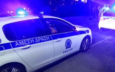 Θεσσαλονίκη: Καταδίωξη στο κέντρο κατέληξε σε σοβαρό τροχαίο – Στο νοσοκομείο μοτοσικλετιστής