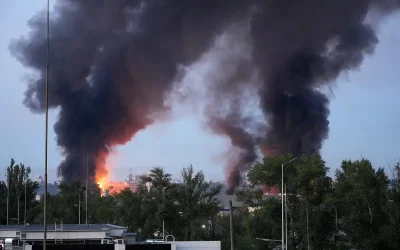 Τουλάχιστον τρεις νεκροί και 14 τραυματίες από ρωσικά πλήγματα στην Ουκρανία