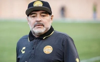 Αναβλήθηκε η ανάκριση των επτά εμπλεκομένων στον θάνατο του Μαραντόνα