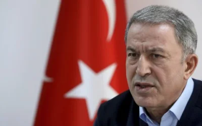 Επεισόδιο Ακάρ με Έλληνες βουλευτές σε συνεδρίαση του ΝΑΤΟ - Αποχώρησε εκνευρισμένος