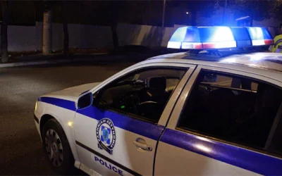 Μύκονος: Ληστές έδεσαν, χτύπησαν και λήστεψαν επιχειρηματία μέσα στο σπίτι του