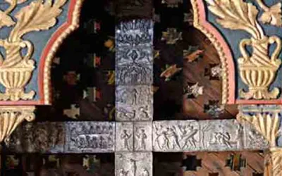 Σήμερα 14 Σεπτεμβρίου τιμάται η ύψωση του Τιμίου Σταυρού: Τι ακριβώς γιορτάζουμε