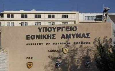 Εκνευρισμός και οργή στην κυβέρνηση για τα περί υβριδικού πολέμου