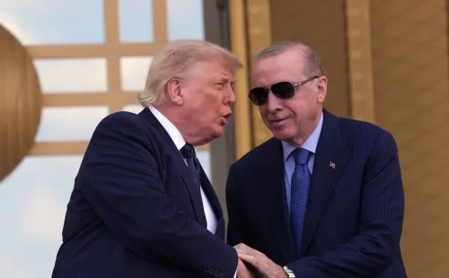Τραμπ και Ερντογάν στην Άγκυρα: Πολιτική αποκατάσταση και υποσχέσεις για F-35