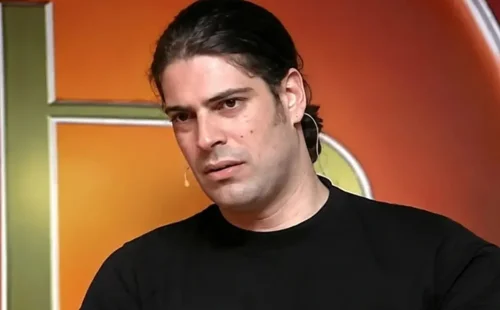 Πέθανε ο Λορέντζο Καριέρε, γιός της Ματούλας και σύζυγος της Έλενας Κατραβά