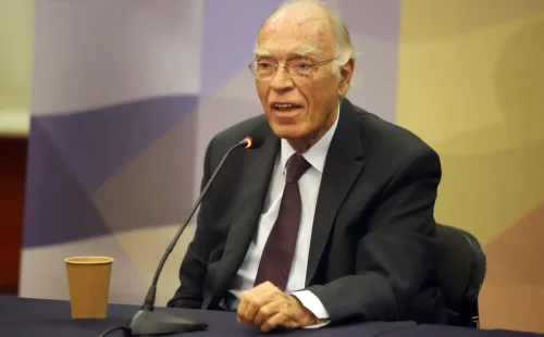 Πέθανε ο Βασίλης Λεβέντης, πρόεδρος της Ένωσης Κεντρώων και πρώην βουλευτής