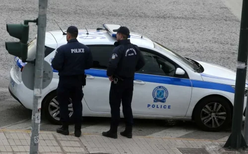 Θρίλερ με την επίθεση στον Ντογιάκο: Πώς η ΕΛ.ΑΣ. 'έκλεισε' τις δύο συλλήψεις για τη χειροβομβίδα στο ποτήρι