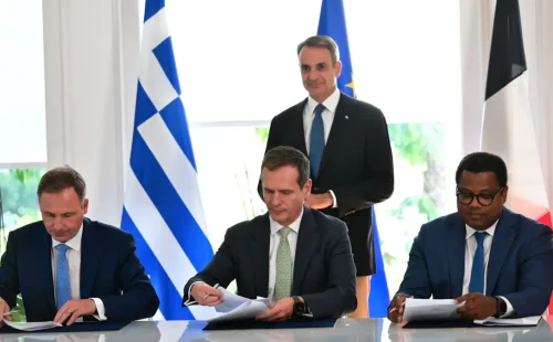 Ηλεκτρική διασύνδεση Ελλάδας-Κύπρου: Επιστρέφει με έντονη γαλλική σφραγίδα